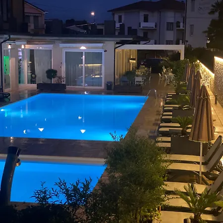 Park Ξενοδοχείο Πεσκιέρα ντελ Γκάρντα