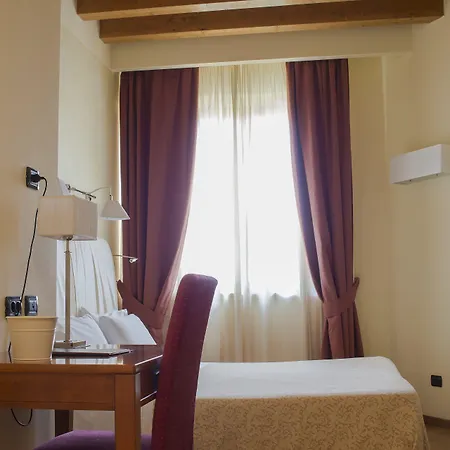Park Hotel 3*
