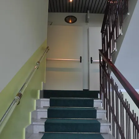 Park Otel 3*